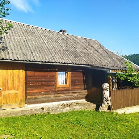 Starovitska Hata - Ethno-cottage Verchovyna Exteriör bild