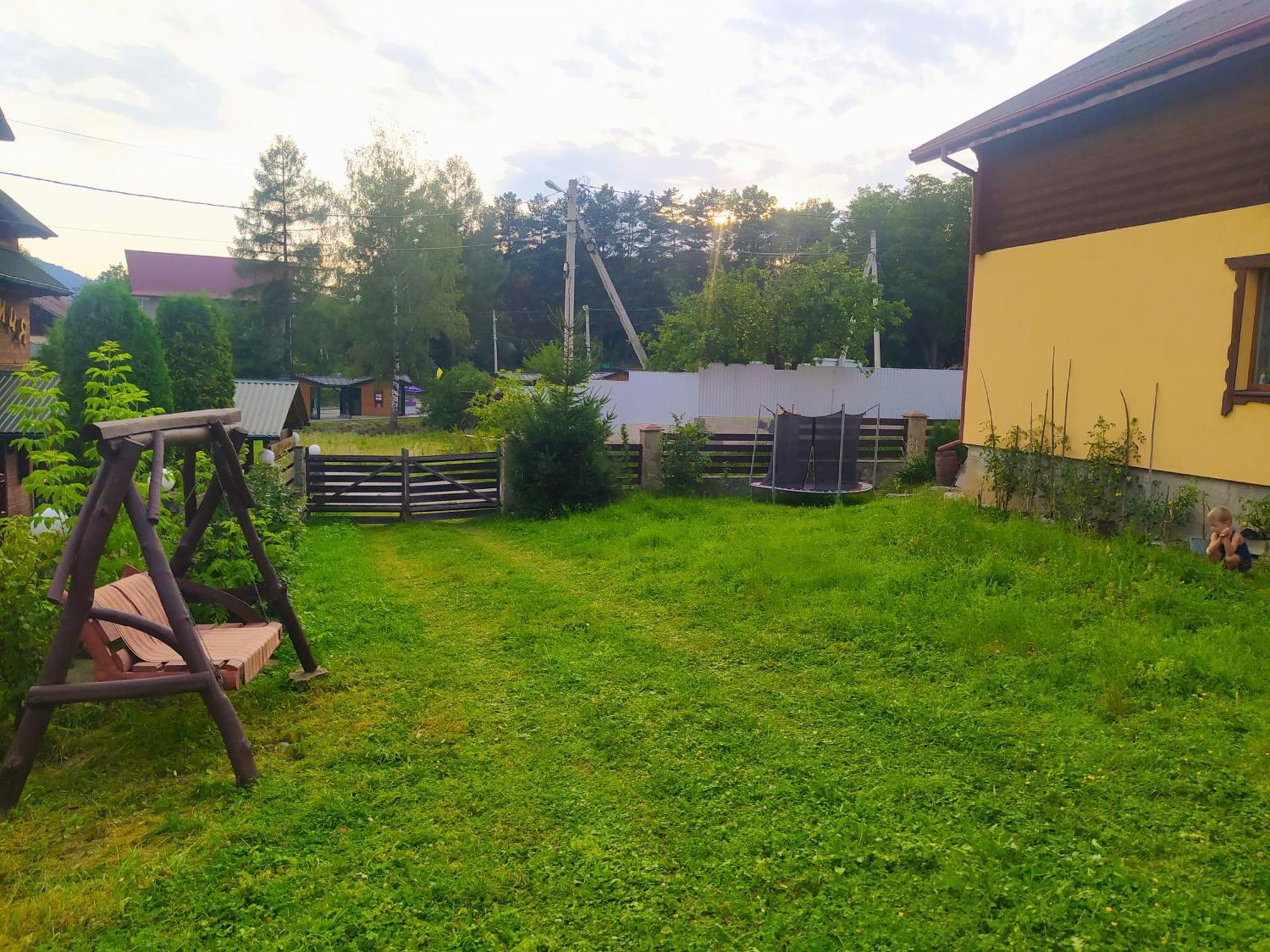 Starovitska Hata - Ethno-cottage Verchovyna Exteriör bild