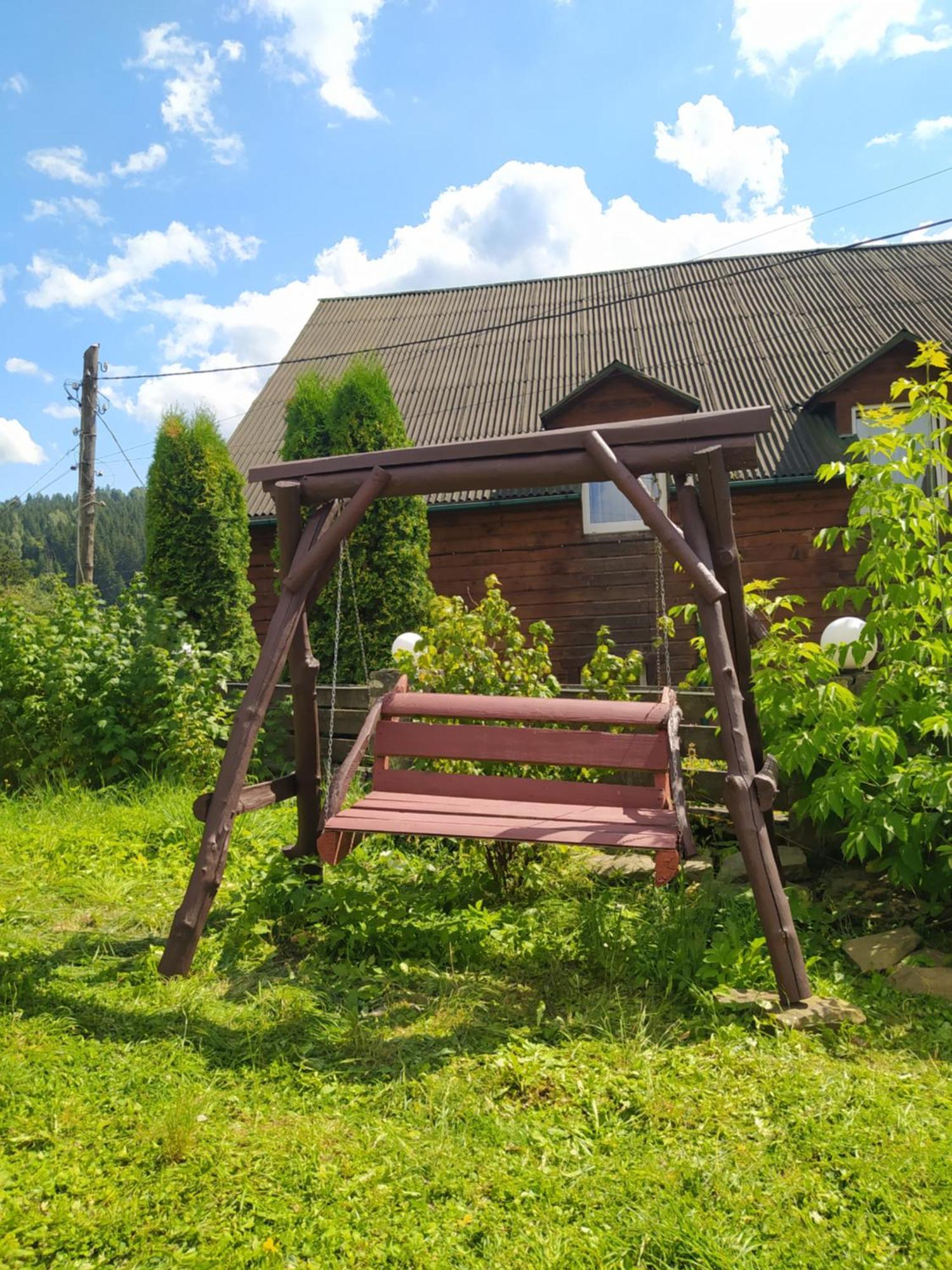 Starovitska Hata - Ethno-cottage Verchovyna Exteriör bild