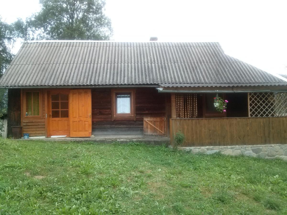 Starovitska Hata - Ethno-cottage Verchovyna Exteriör bild