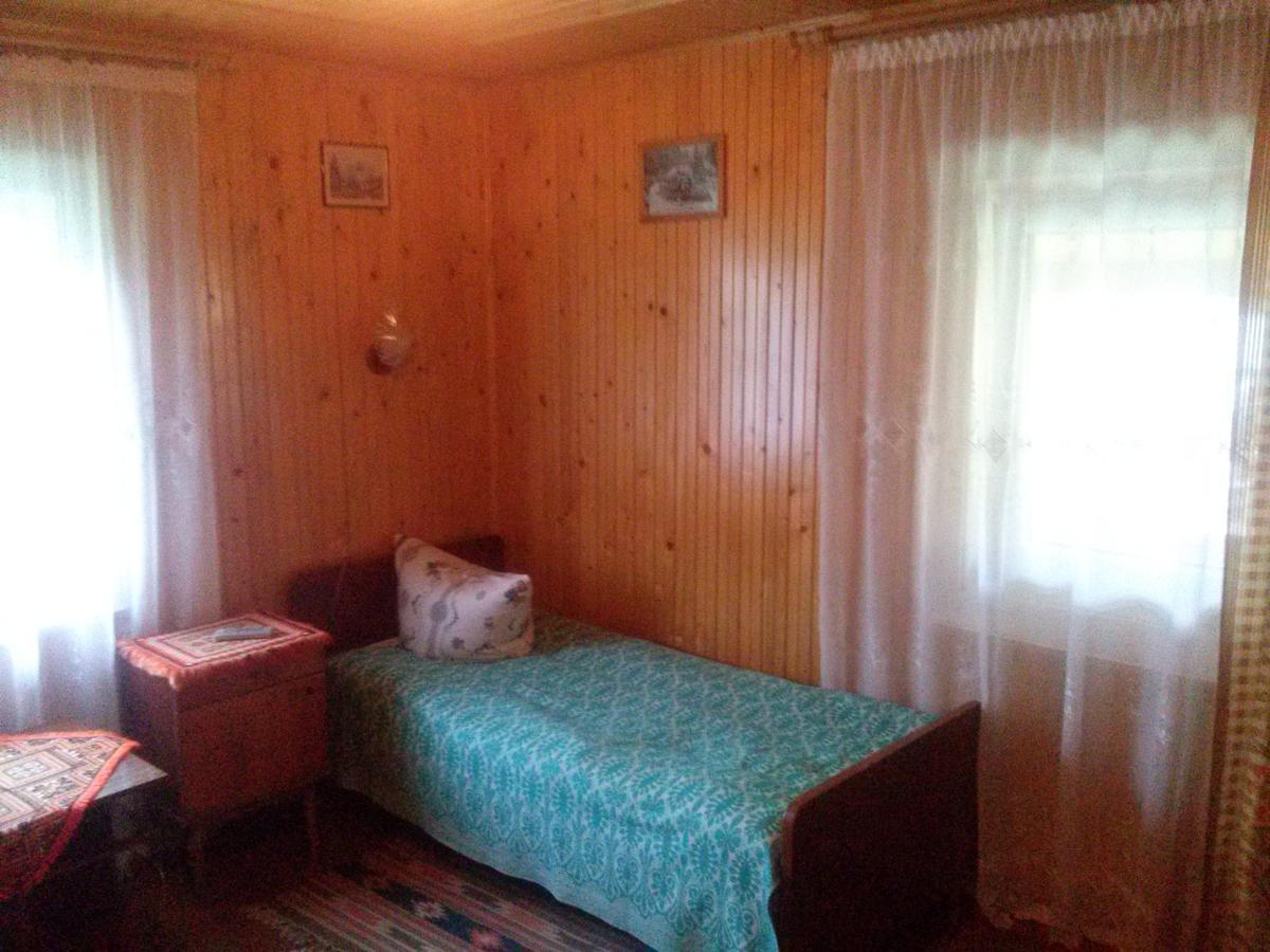 Starovitska Hata - Ethno-cottage Verchovyna Exteriör bild